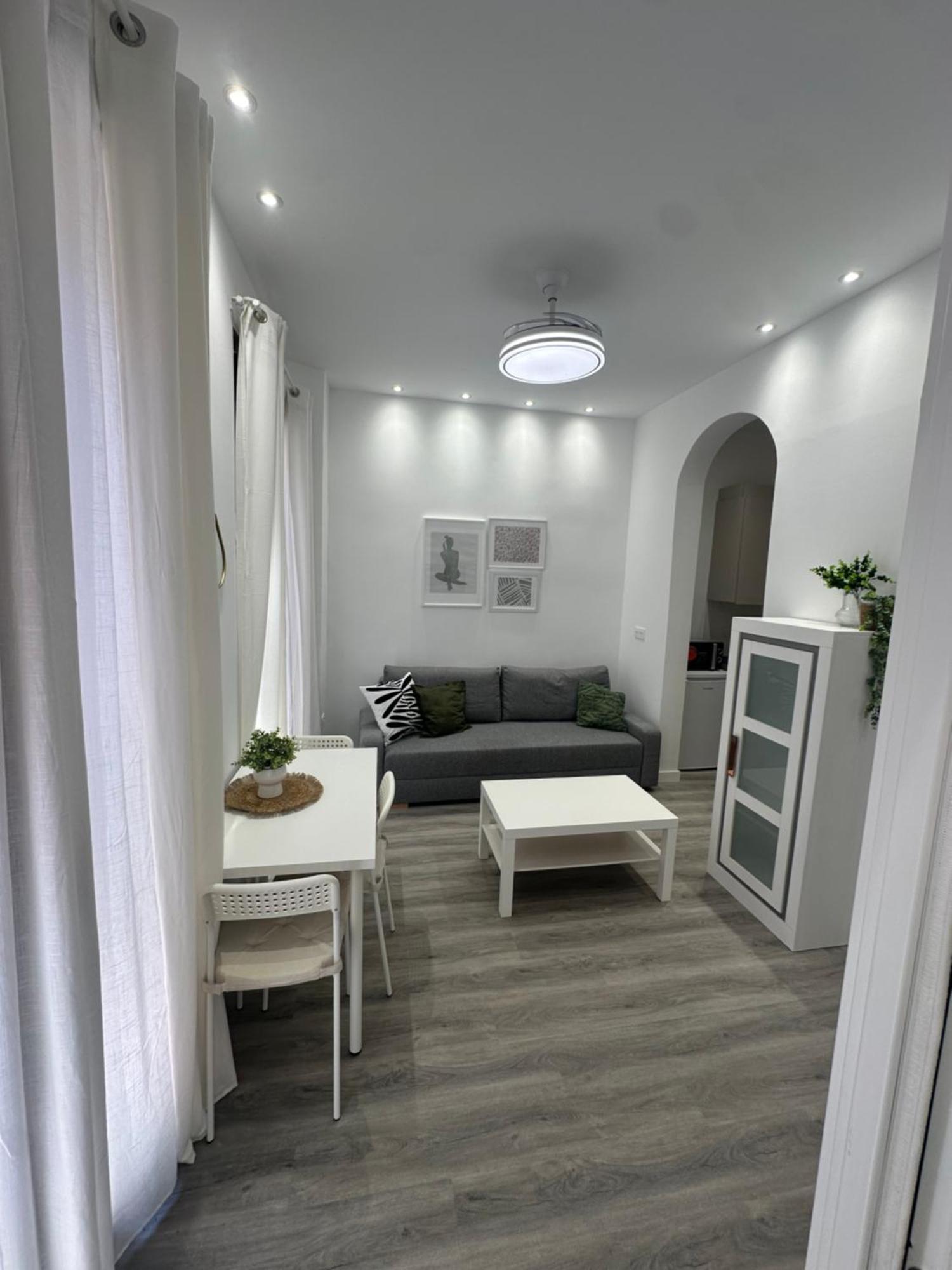 City Center Living Grenade Extérieur photo